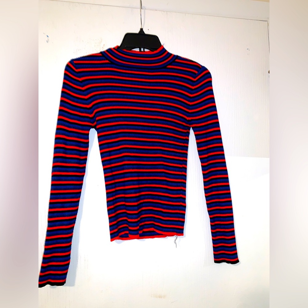 Red and blue Tight long sleeve sweater